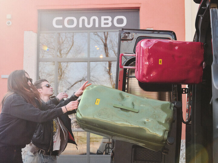 Shop CRASH BAGGAGE on Atome